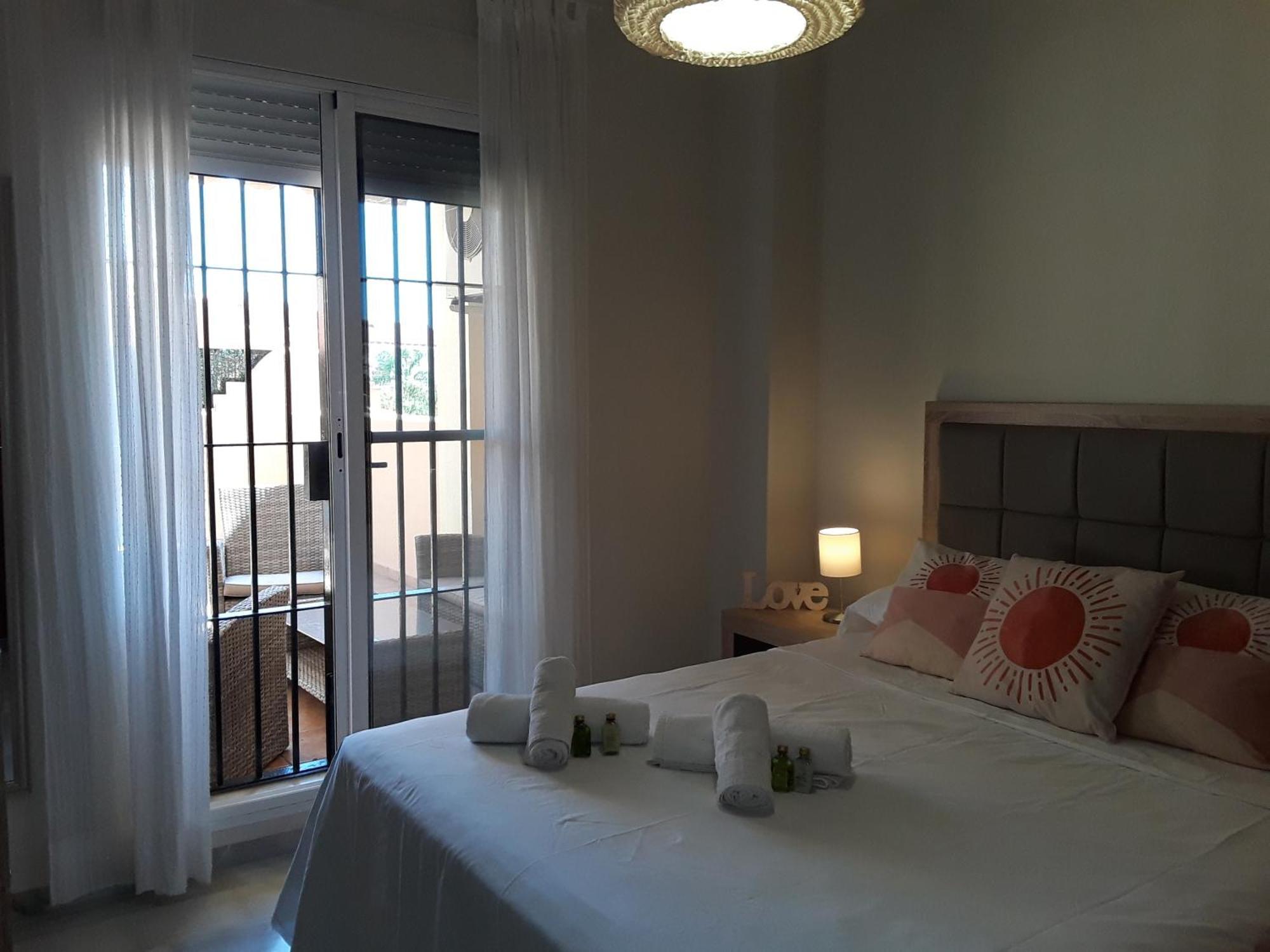 Whydhand Resorts Apartments ,Pools And Lovely Terrace Fuengirola Exterior photo